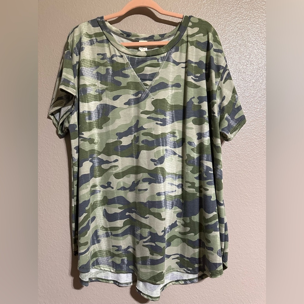 Flamingo top 3xl NWOT